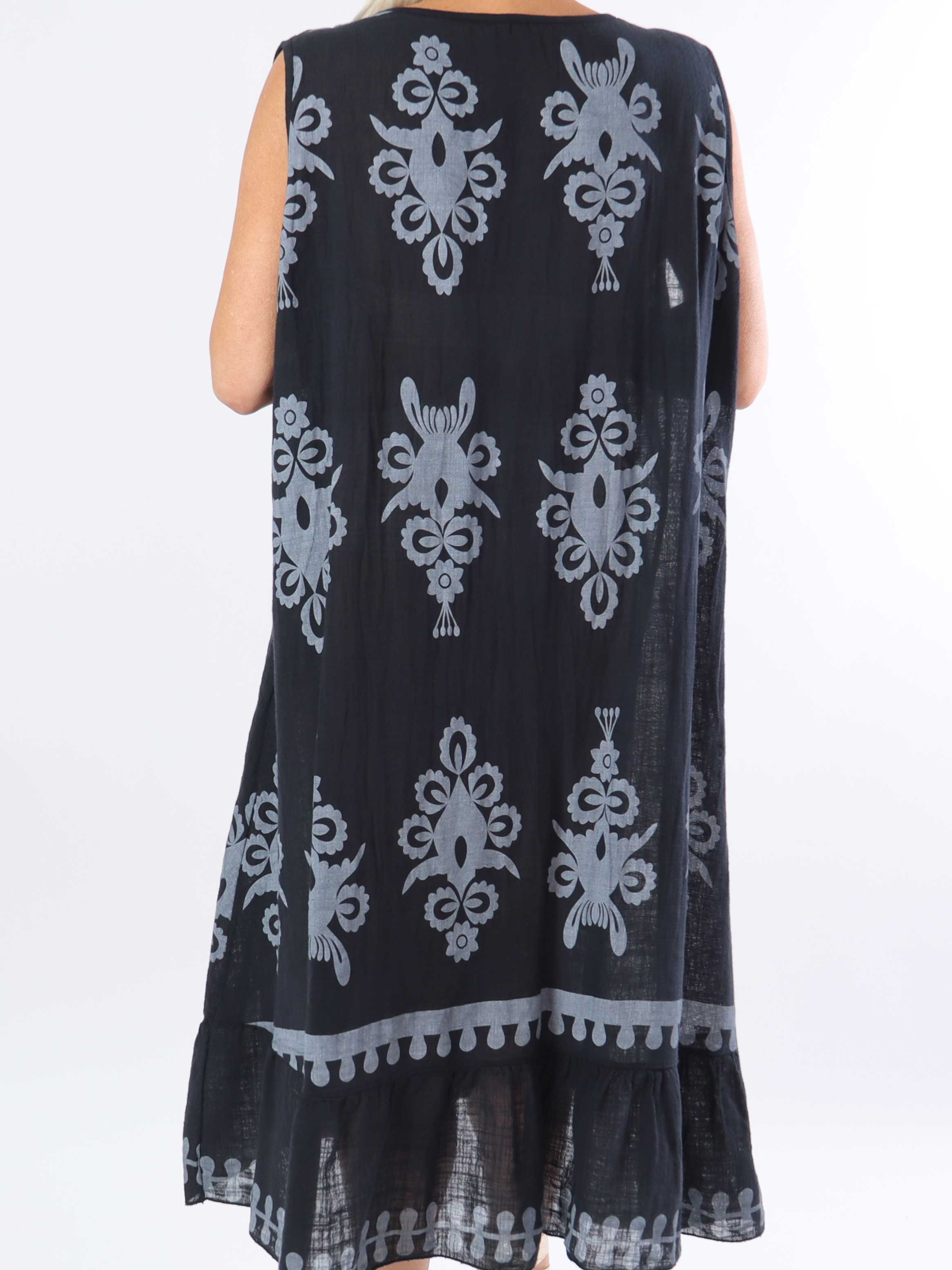 Tanzania - Vacker bomullsklänning i linne-liknande tyg i plus size